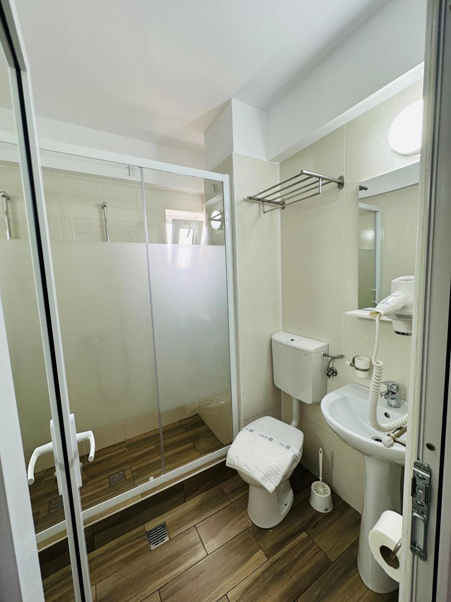 Casa Barina Costinesti Hotel Kültér fotó